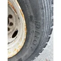INTERNATIONAL CF600 Tire and Rim thumbnail 1
