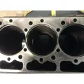 INTERNATIONAL DT466M Engine Block thumbnail 9