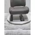 INTERNATIONAL HX620 Seat, Front thumbnail 2