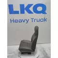 INTERNATIONAL HX620 Seat, Front thumbnail 4