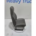 INTERNATIONAL HX620 Seat, Front thumbnail 4