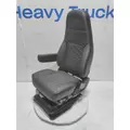 INTERNATIONAL HX620 Seat, Front thumbnail 2