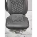 INTERNATIONAL HX620 Seat, Front thumbnail 3