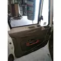 INTERNATIONAL LF627 Cab thumbnail 16