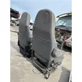 INTERNATIONAL LF687 Seat, Front thumbnail 4