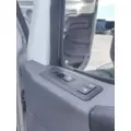 INTERNATIONAL LT 2017-2025 DOOR ASSEMBLY, FRONT thumbnail 3