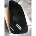 INTERNATIONAL LT625 Back Glass thumbnail 4