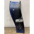 INTERNATIONAL LT625 Cab thumbnail 3