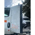 INTERNATIONAL LT625 Cab thumbnail 3