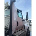 INTERNATIONAL LT625 Cab thumbnail 5