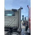 INTERNATIONAL LT625 Cab thumbnail 7