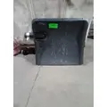 INTERNATIONAL LT625 Fender thumbnail 2
