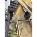 INTERNATIONAL LT625 Hood thumbnail 4