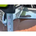 INTERNATIONAL LT625 Hood thumbnail 2