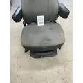 INTERNATIONAL LT625 Seat, Front thumbnail 3