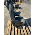 INTERNATIONAL LT625 Seat, Front thumbnail 2