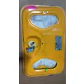 INTERNATIONAL LT625 Sleeper Door 151 thumbnail 2