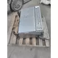 INTERNATIONAL LT BATTERY BOX thumbnail 4