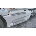 INTERNATIONAL LT CAB SKIRTSIDE FAIRING thumbnail 1