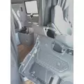 INTERNATIONAL LT CAB thumbnail 12