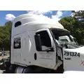 INTERNATIONAL LT CAB thumbnail 2