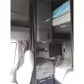 INTERNATIONAL LT CAB thumbnail 9