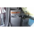INTERNATIONAL LT CAB thumbnail 13