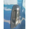 INTERNATIONAL LT DOOR HANDLE thumbnail 3