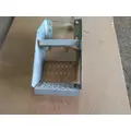 INTERNATIONAL LT FRAME STEP thumbnail 3