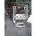 INTERNATIONAL LT FRAME STEP thumbnail 2