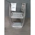 INTERNATIONAL LT FRAME STEP thumbnail 1