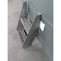 INTERNATIONAL LT FRAME STEP thumbnail 3