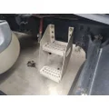 INTERNATIONAL LT FRAME STEP thumbnail 1