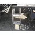 INTERNATIONAL LT FRAME STEP thumbnail 1