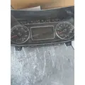 INTERNATIONAL LT GAUGE CLUSTER thumbnail 2