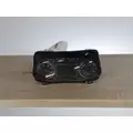 INTERNATIONAL LT GAUGE CLUSTER thumbnail 2