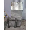 INTERNATIONAL LT TOOL BOX thumbnail 4