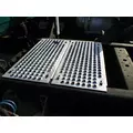 INTERNATIONAL PROSTAR 113 DECK (CATWALK) STEP thumbnail 1