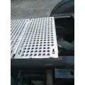 INTERNATIONAL PROSTAR 113 DECK (CATWALK) STEP thumbnail 1