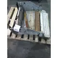 INTERNATIONAL PROSTAR 122 BATTERY BOX thumbnail 3