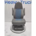 INTERNATIONAL PROSTAR Seat, Front thumbnail 3