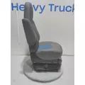 INTERNATIONAL PROSTAR Seat, Front thumbnail 6