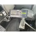 INTERNATIONAL WorkStar 7500 Cab thumbnail 13