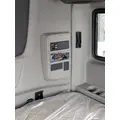 INTERNATIONAL  Cab thumbnail 25