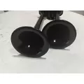 INTERNATIONAL  Horn thumbnail 1