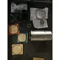 INTERNATIONAL  Piston thumbnail 1