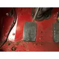 International 1800 LOADSTAR Foot Control , Pedal thumbnail 1