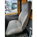International 2574 Seat, Front thumbnail 3