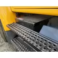 International 4900 Battery Box thumbnail 3