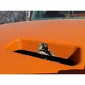 International 4900 Hood thumbnail 16